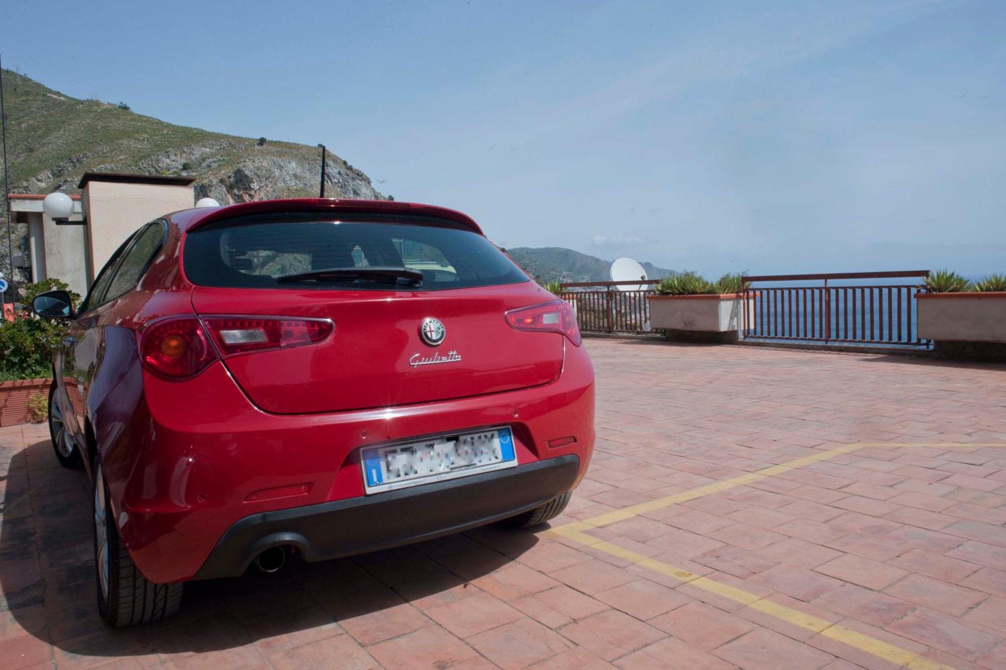 Mara'S House, 10 Minuti A Piedi Dal Centro, Parcheggio Privato Διαμέρισμα Ταορμίνα Εξωτερικό φωτογραφία