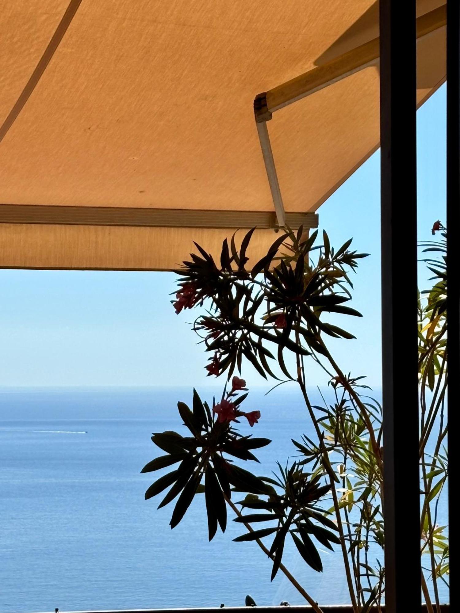 Mara'S House, 10 Minuti A Piedi Dal Centro, Parcheggio Privato Διαμέρισμα Ταορμίνα Εξωτερικό φωτογραφία