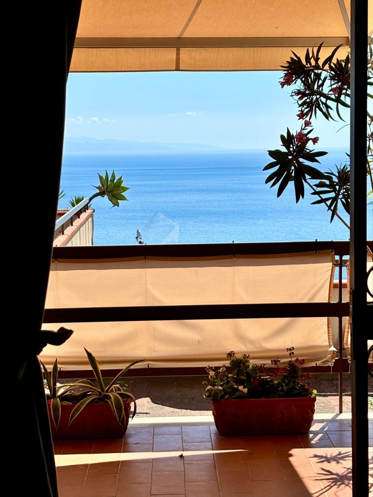 Mara'S House, 10 Minuti A Piedi Dal Centro, Parcheggio Privato Διαμέρισμα Ταορμίνα Εξωτερικό φωτογραφία