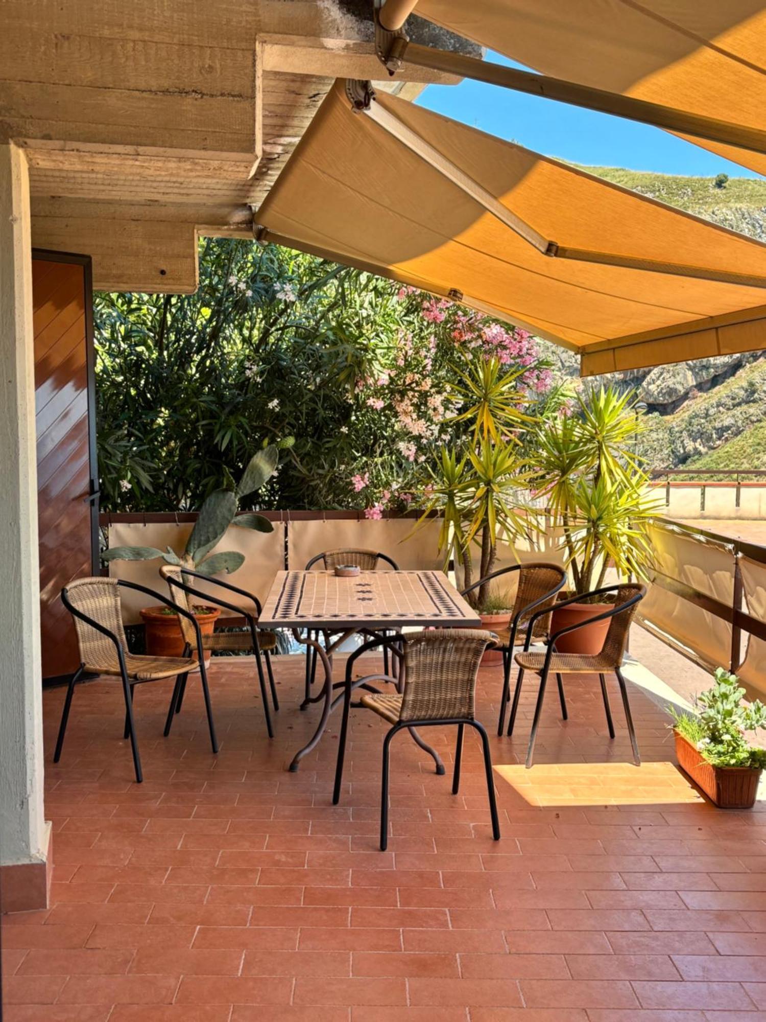 Mara'S House, 10 Minuti A Piedi Dal Centro, Parcheggio Privato Διαμέρισμα Ταορμίνα Εξωτερικό φωτογραφία
